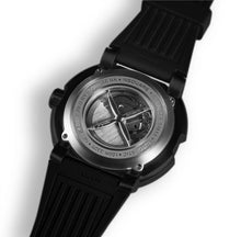 將圖片載入圖庫檢視器 NSQUARE Propeller Automatic Watch - 48mm N26.2 Black|NSQUARE 螺旋槳表 自動表-48毫米 N26.2 黑色