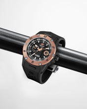 Load image into Gallery viewer, Dynamic Race 44mm N61.4 Black/Rose gold