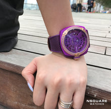 將圖片載入圖庫檢視器 NSQUARE Sweetie Quartz Watch -51mm N19.5 Hyper Violet|NSQUARE 甜美系列 石英表-51毫米 N19.5 超豔紫羅蘭